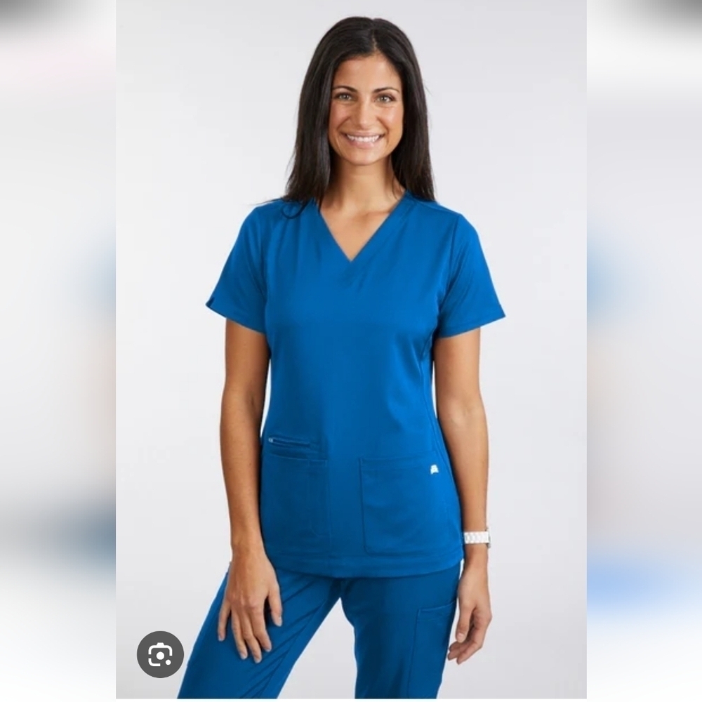 Figs Womens Blue Nurse Scrub Top Shirt Size Small